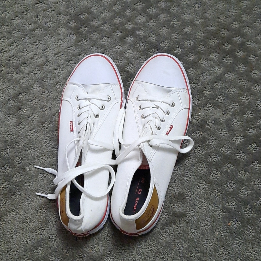 White levis shoes